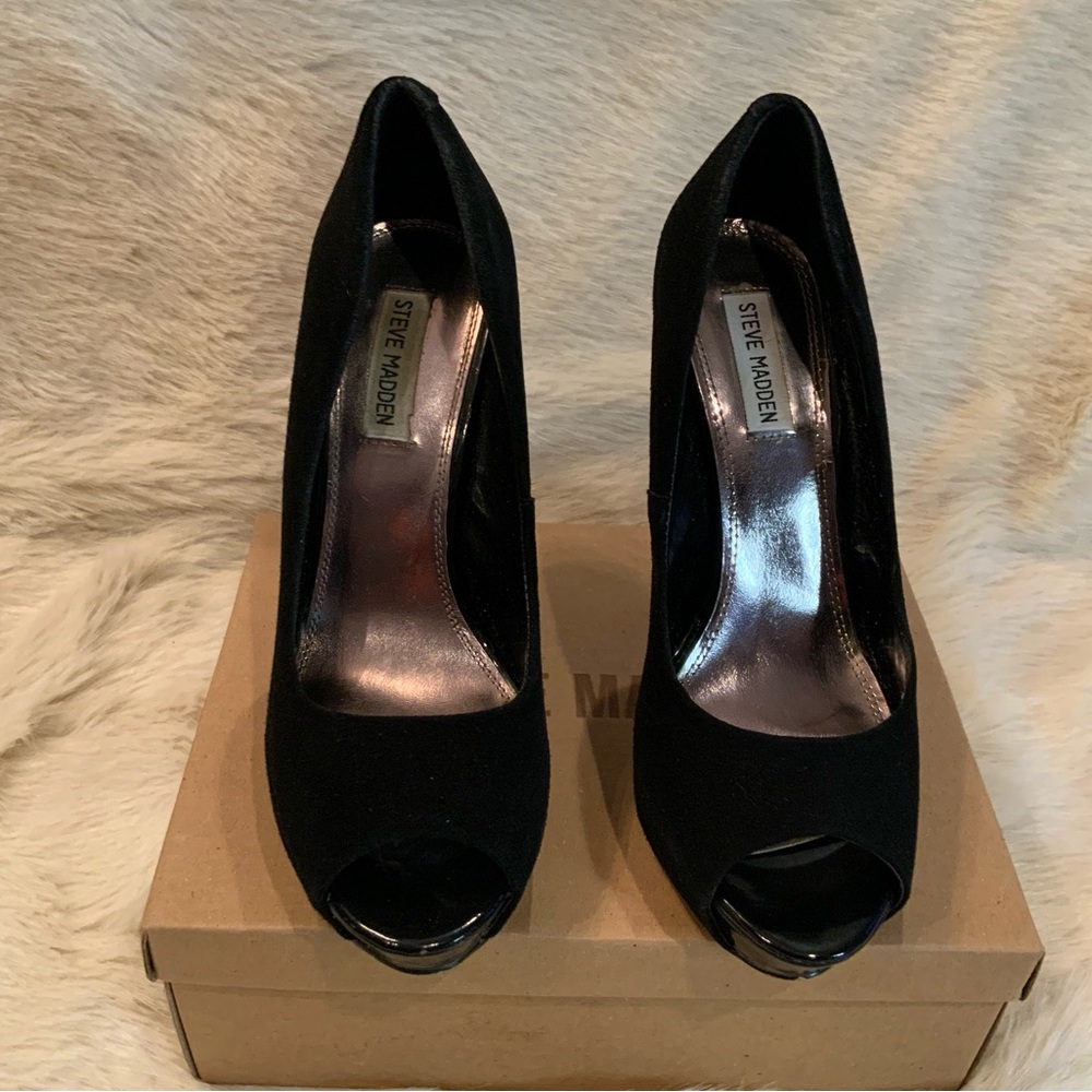 Steve Madden Elegant Black Peep Toe Heels Woman’s Size 10